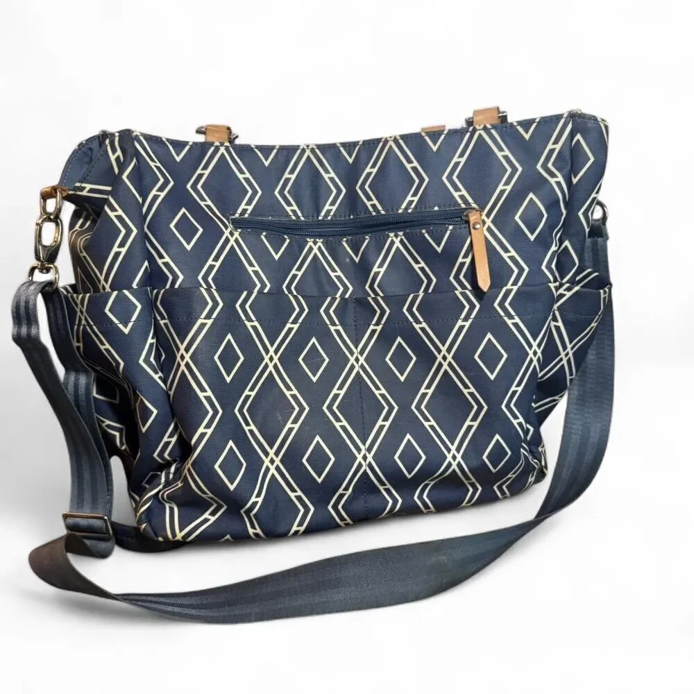 Petunia Pickle Bottom City Carryall Navy & white Diaper Baby Bag